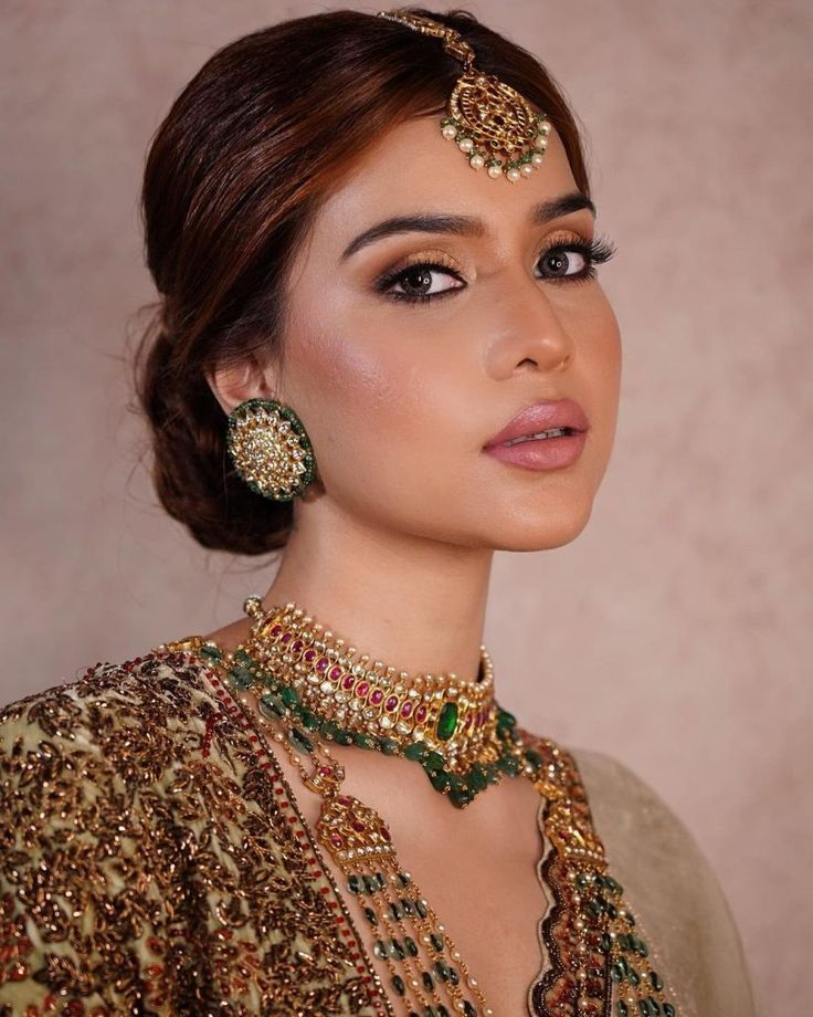 Dewy Makeup
